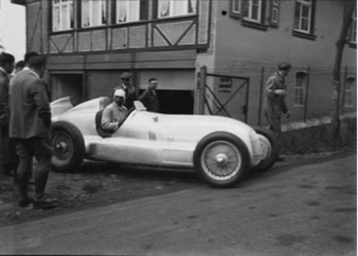 Ringhaus - Home Of Silver Arrows Nürburg Exterior foto